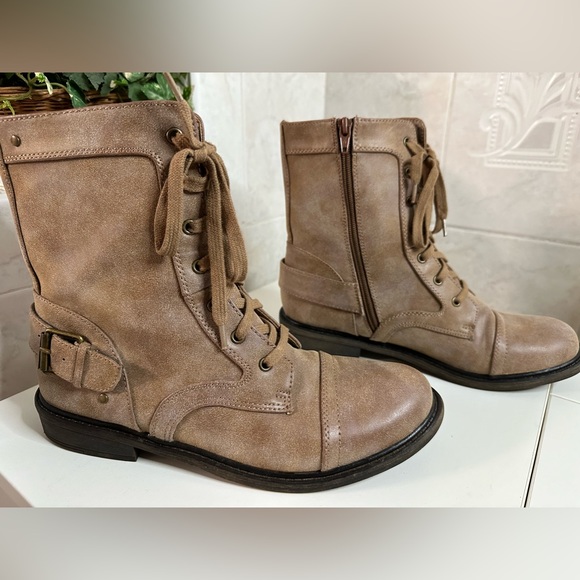 Material Girl Suede Lace up with Buckle Boots. Size 10 Color Congac - Picture 9 of 9